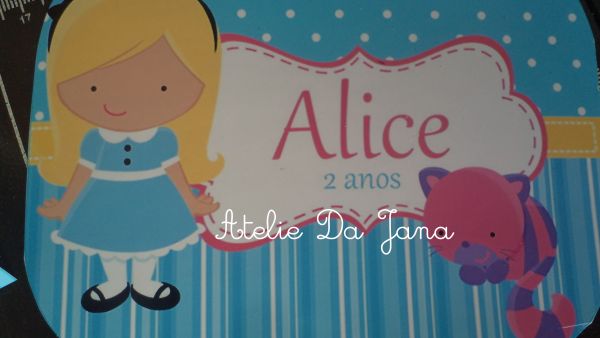 Marmita Alice no País das Maravilhas